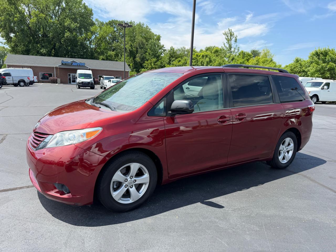Toyota Sienna  2016