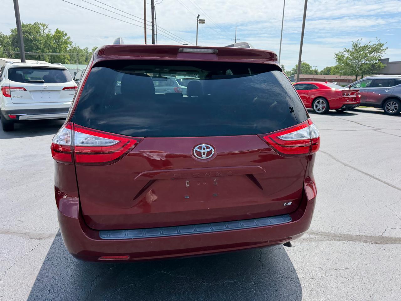 Toyota Sienna  2016