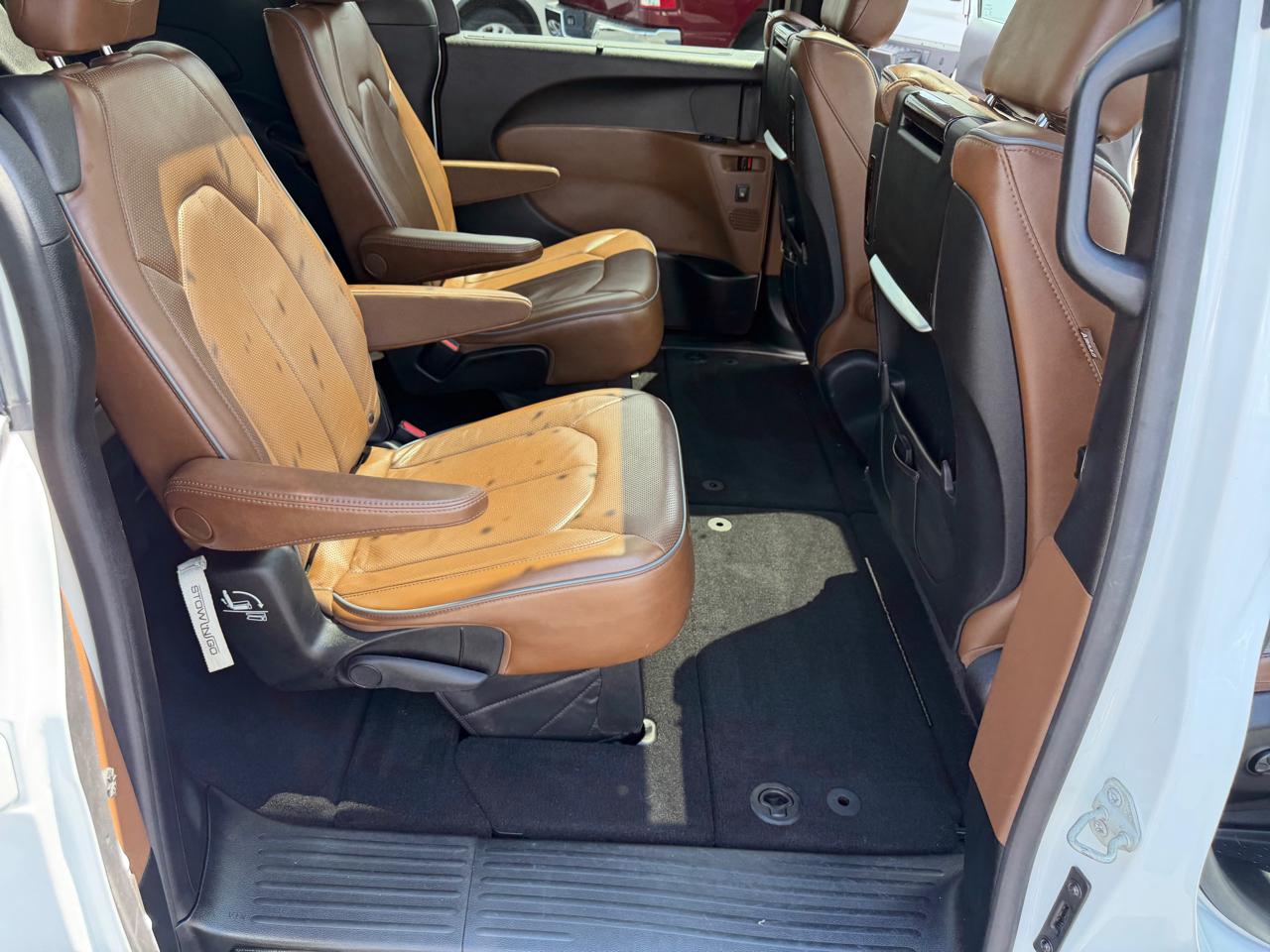Chrysler Pacifica Limited FWD 2019