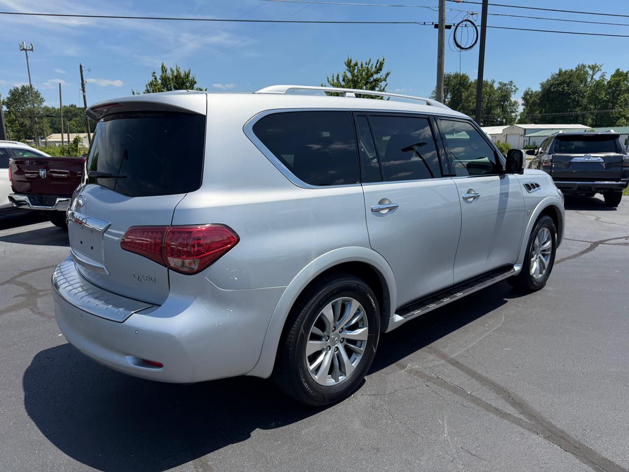 Infiniti QX80 RWD 2017