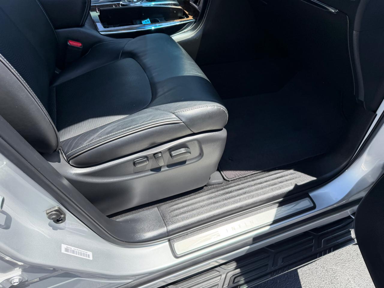 Infiniti QX80 RWD 2017
