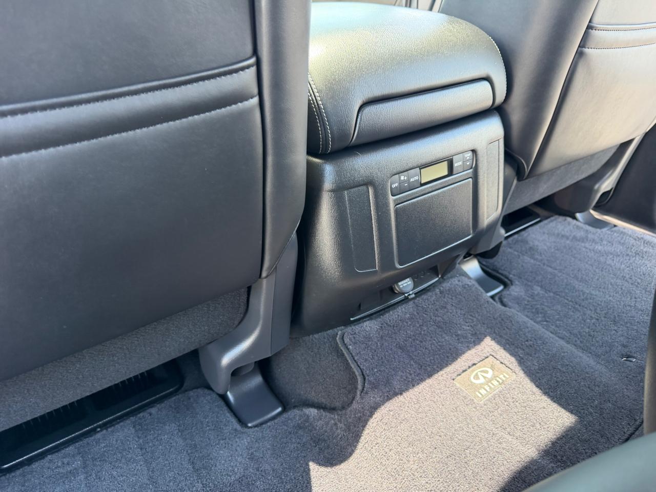 Infiniti QX80 RWD 2017