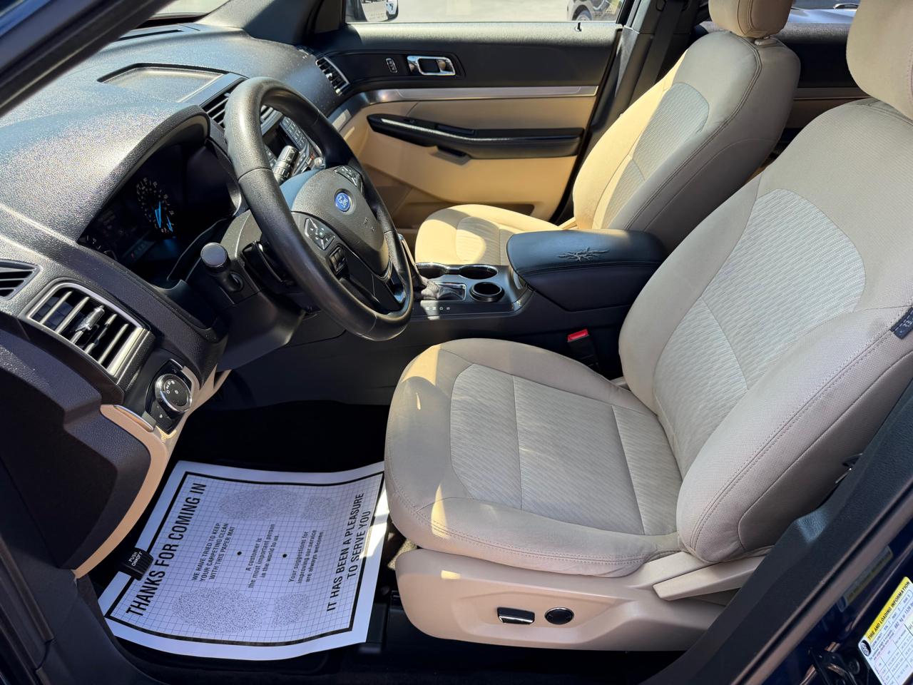 Ford Explorer XLT FWD 2017