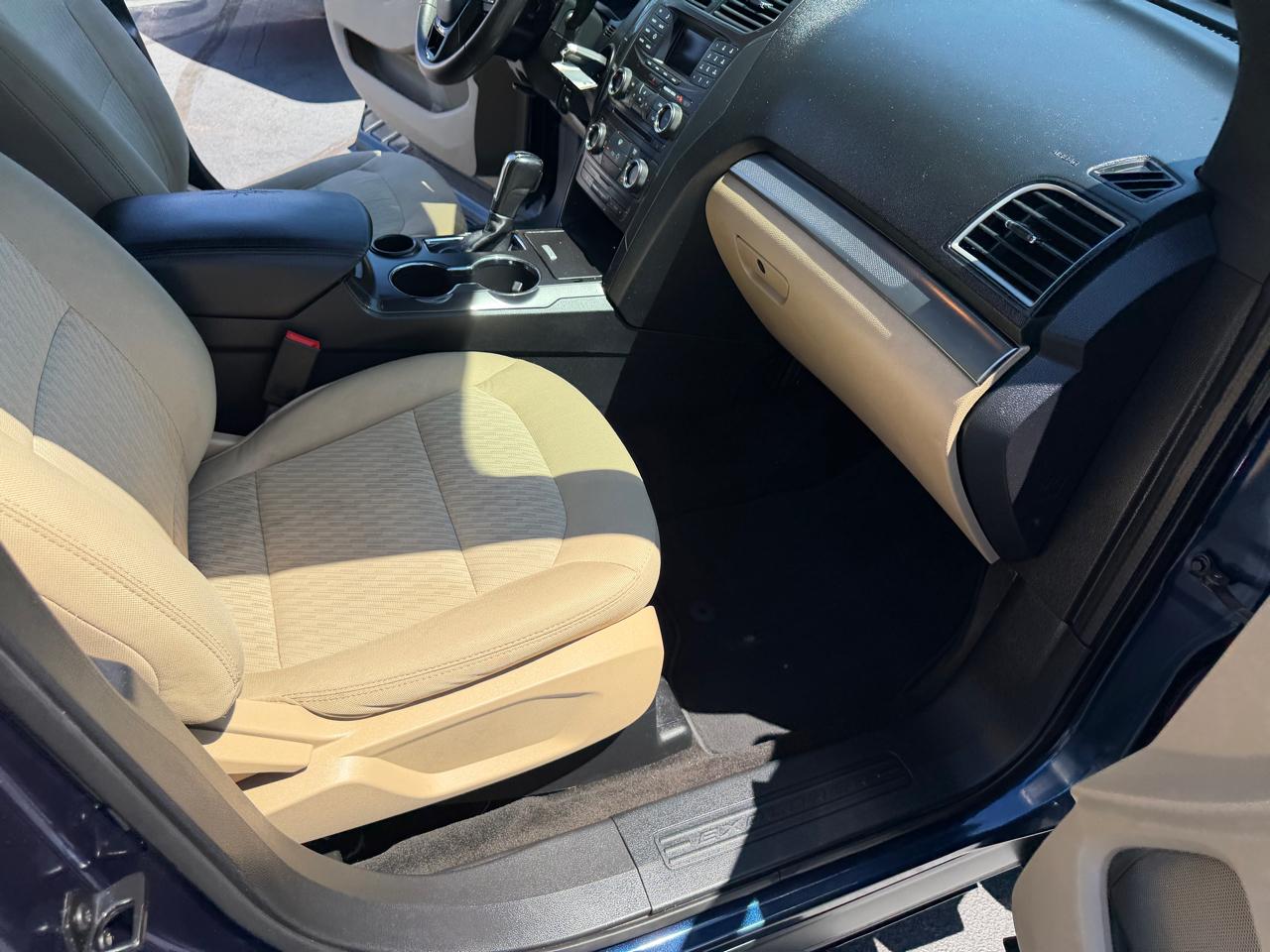 Ford Explorer XLT FWD 2017