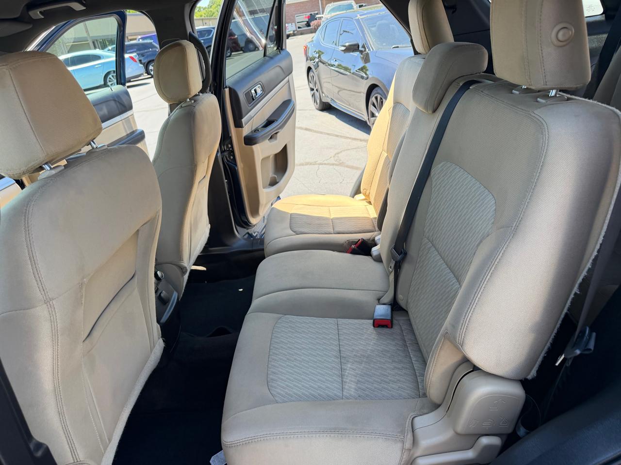 Ford Explorer XLT FWD 2017