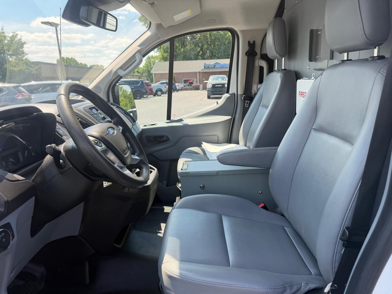 Ford Transit Van T-250 130" Low Rf 9000 GVWR Sliding RH Dr 2019