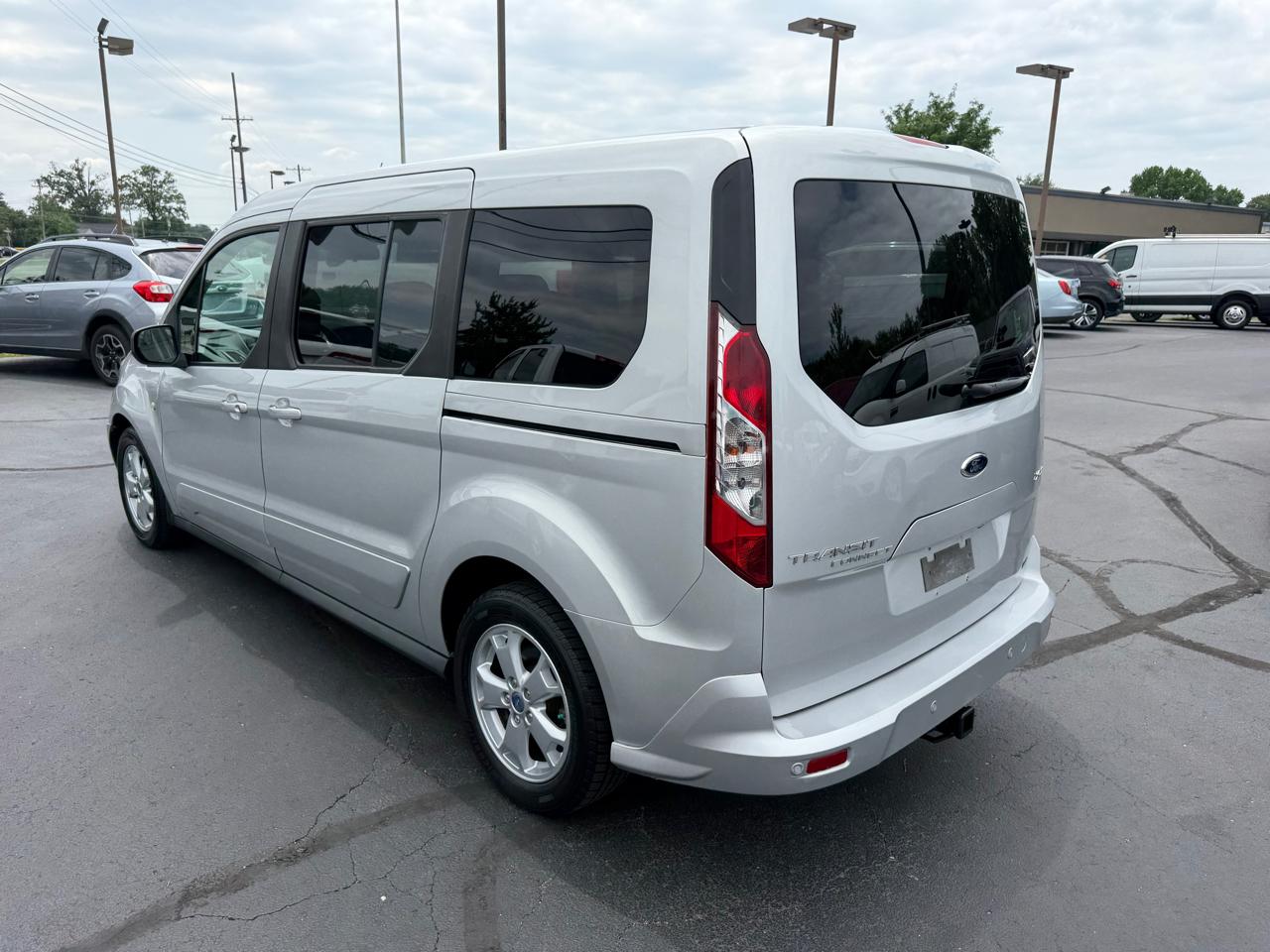 Ford Transit Connect Wagon 4dr Wgn LWB XLT w/Rear Liftgate 2014