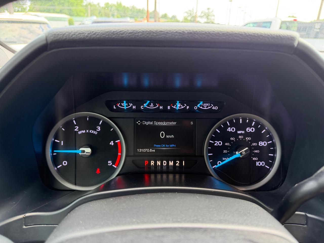 Ford Super Duty F-250 SRW XLT 4WD Crew Cab 8' Box 2019