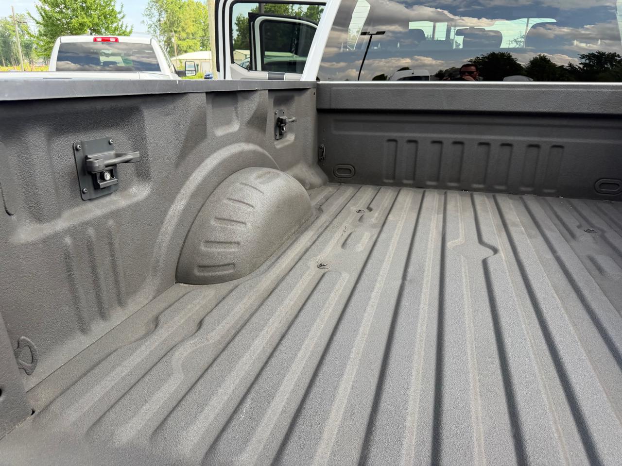 Ford Super Duty F-250 SRW XLT 4WD Crew Cab 8' Box 2019