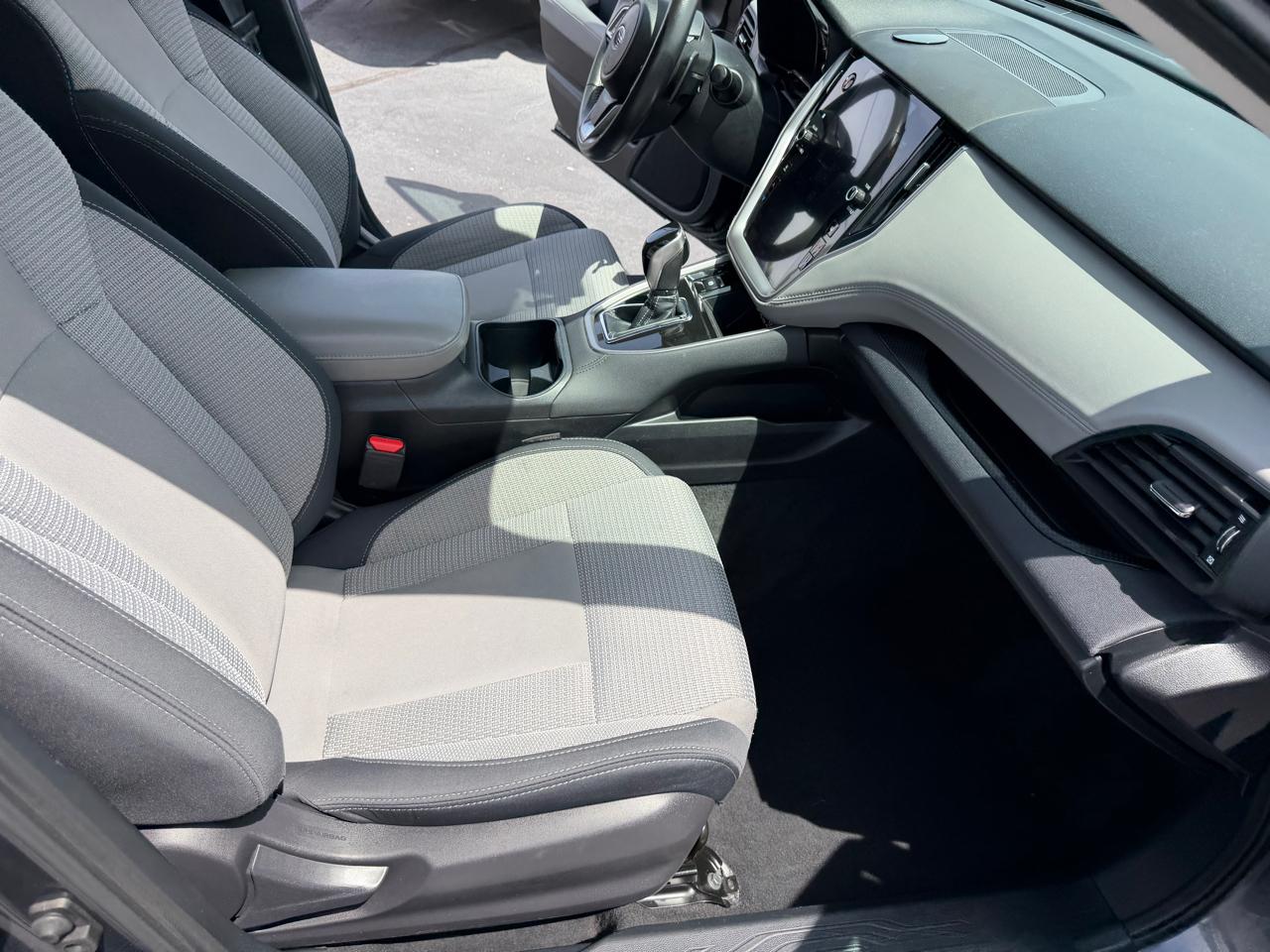Subaru Outback Premium AWD 2024