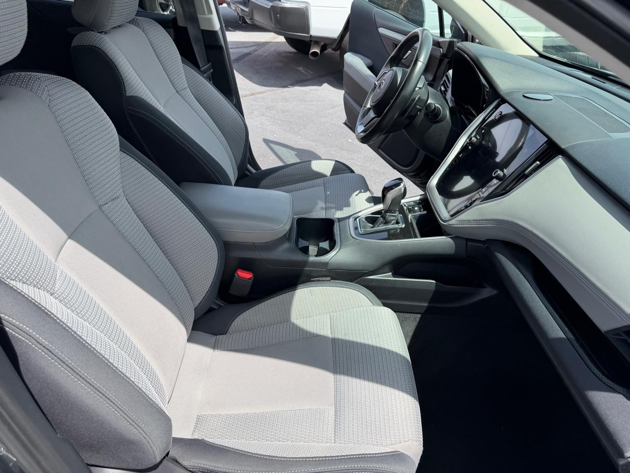 Subaru Outback Premium AWD 2024