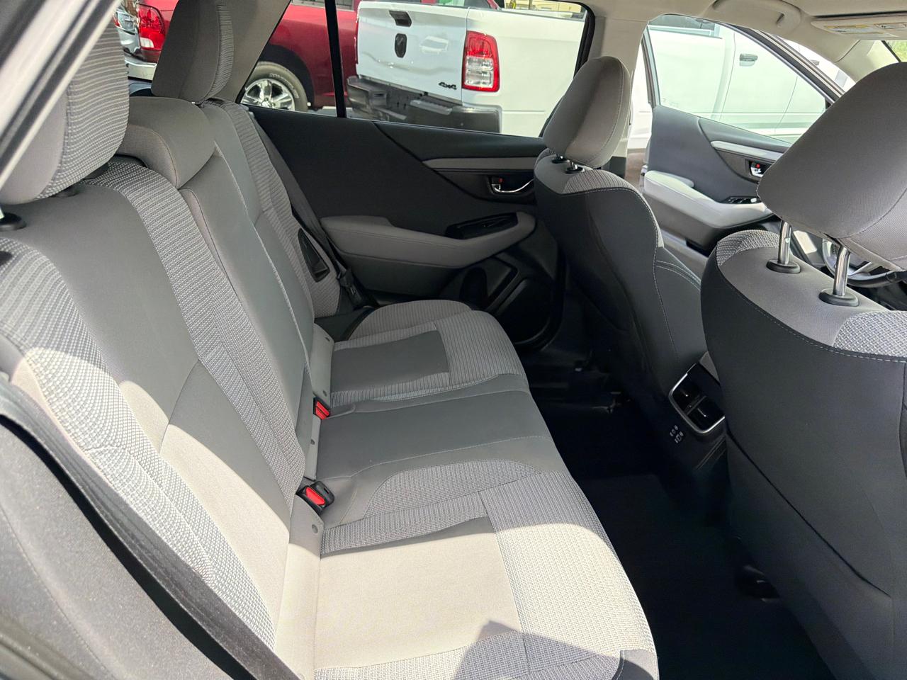 Subaru Outback Premium AWD 2024