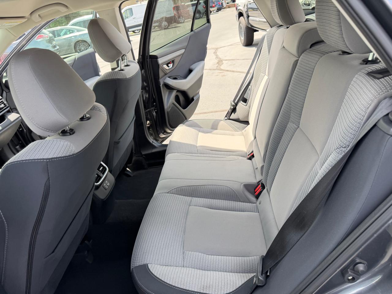Subaru Outback Premium AWD 2024