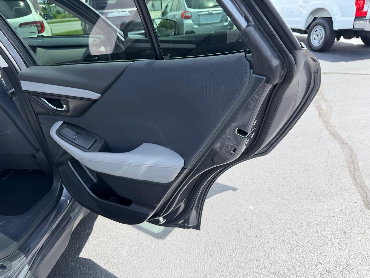 Subaru Outback Premium AWD 2024