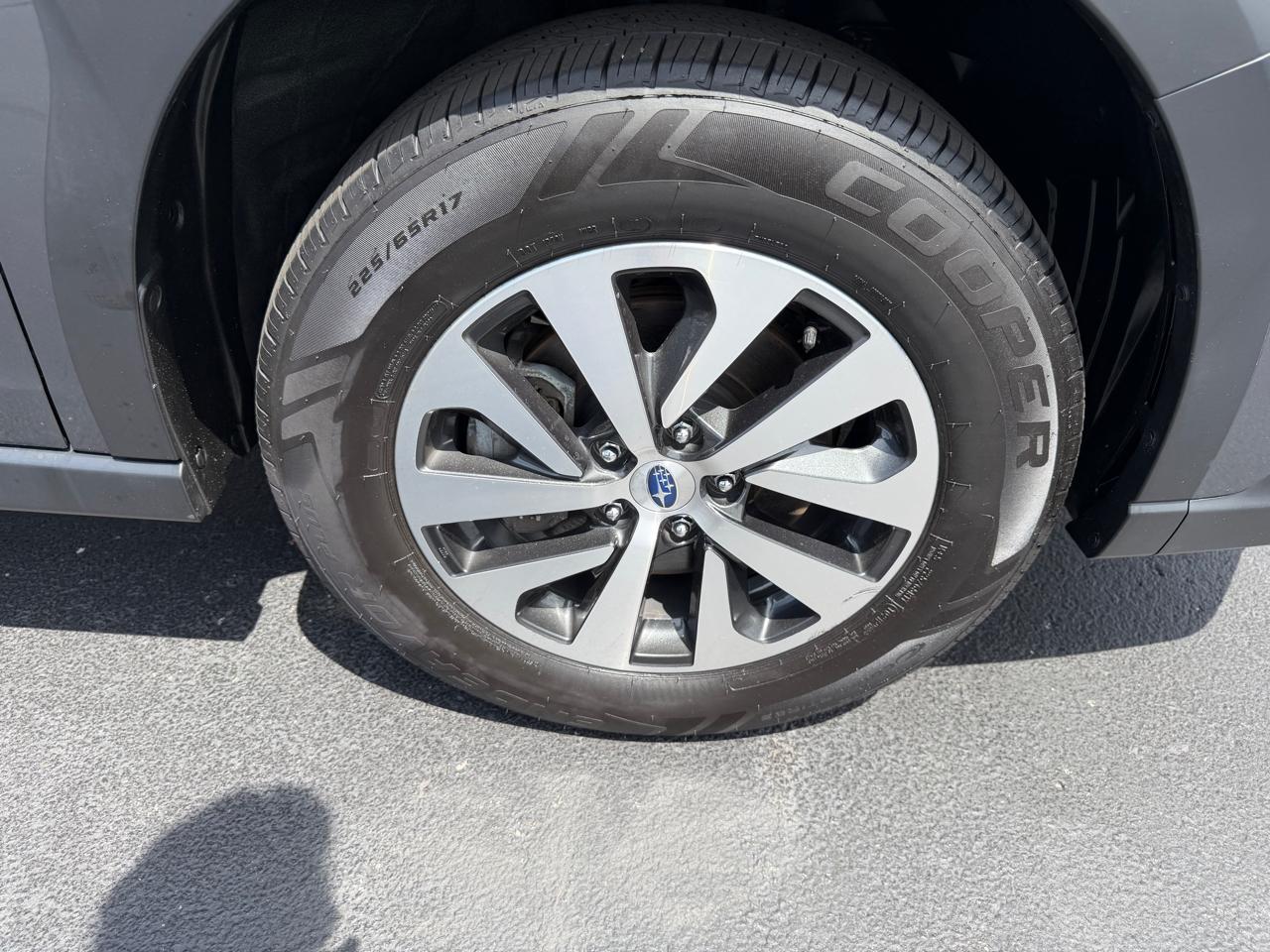 Subaru Outback Premium AWD 2024
