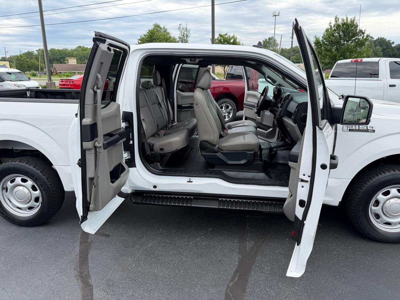 Ford F-150 XL 2WD SuperCab 6.5' Box 2020