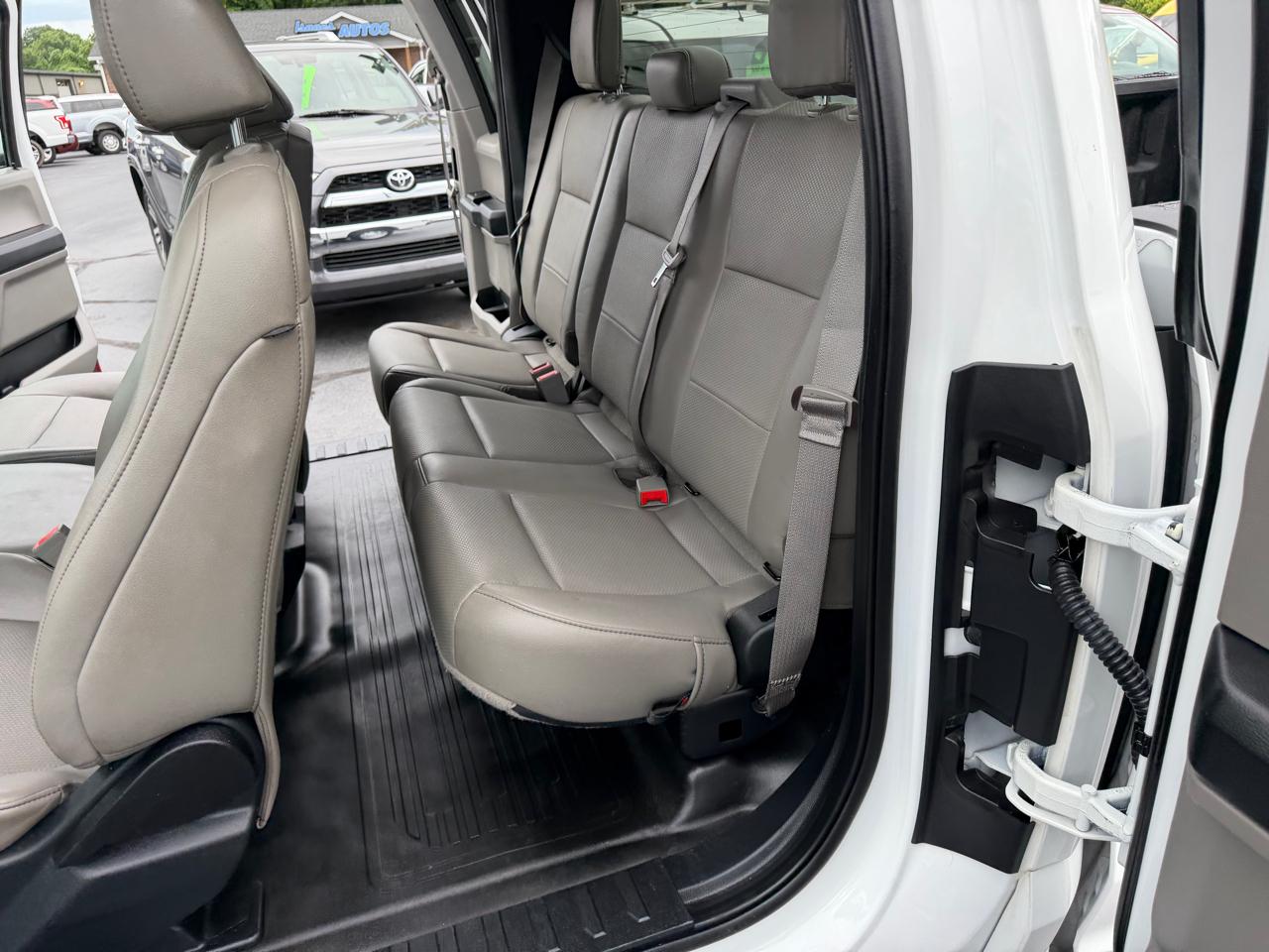 Ford F-150 XL 2WD SuperCab 6.5' Box 2020