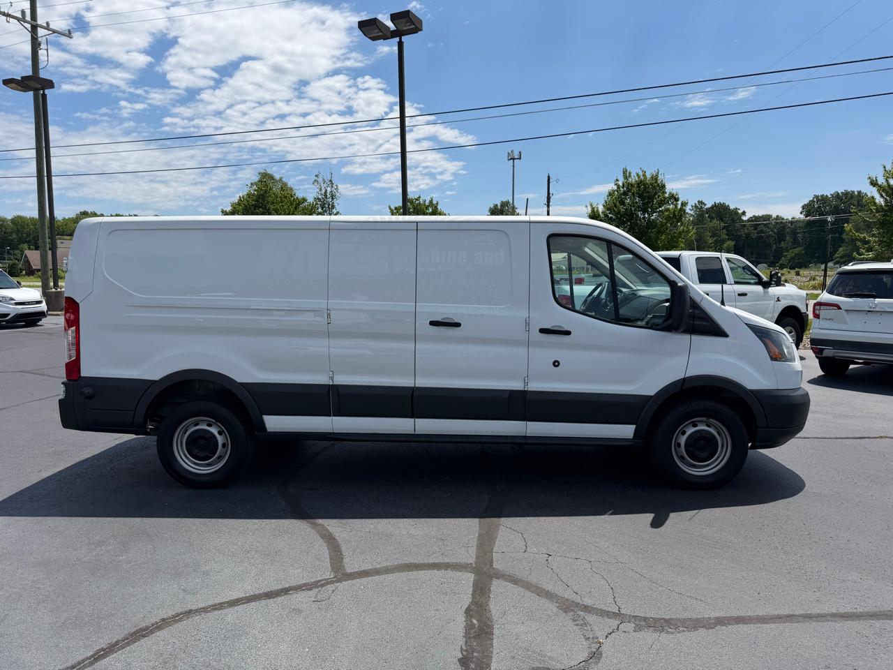 Ford Transit Van T-250 148" Low Rf 9000 GVWR Swing-Out RH Dr 2017