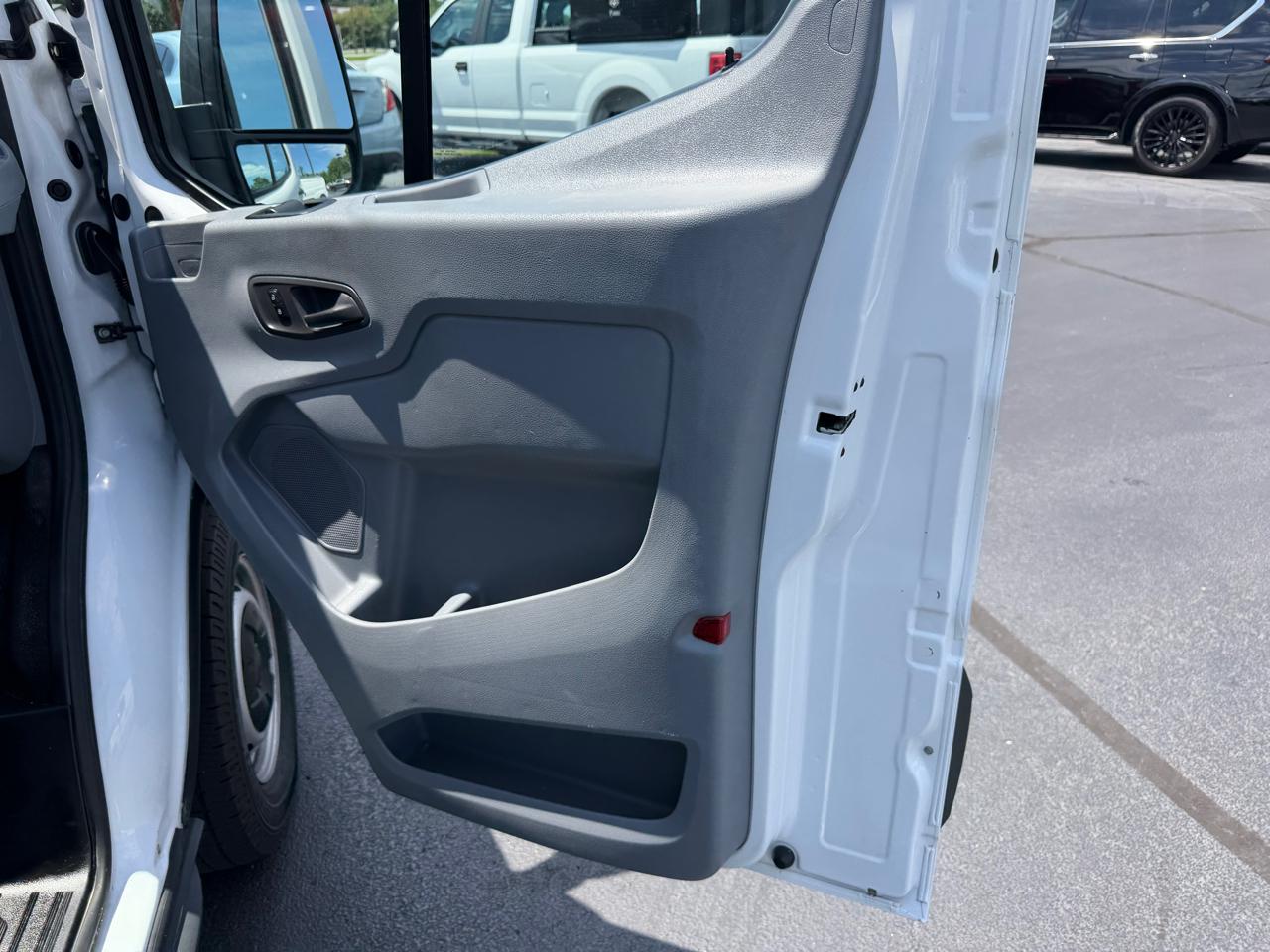 Ford Transit Van T-250 148" Low Rf 9000 GVWR Swing-Out RH Dr 2017