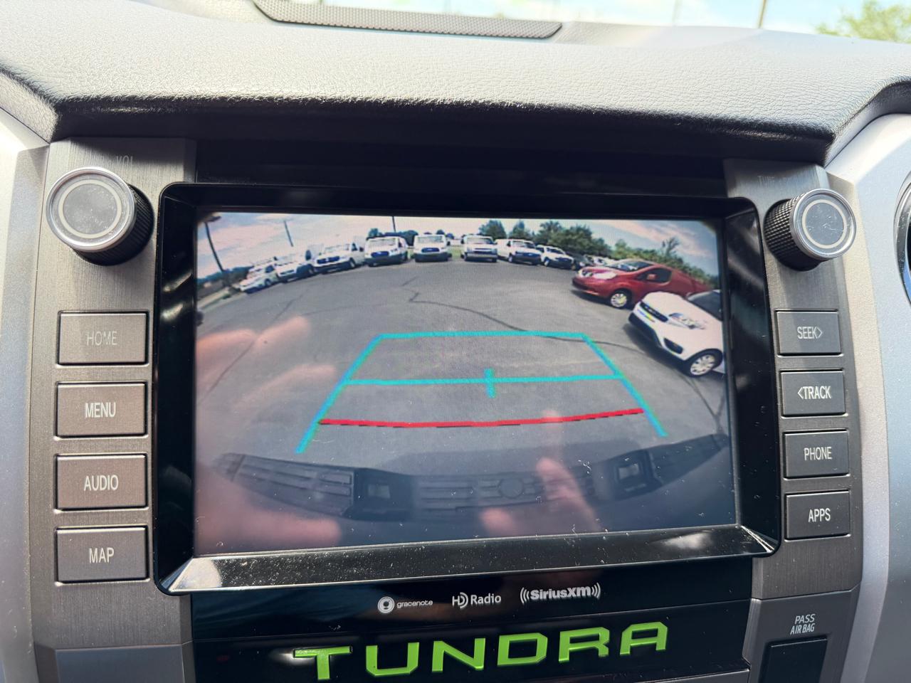 Toyota Tundra 4WD  2021