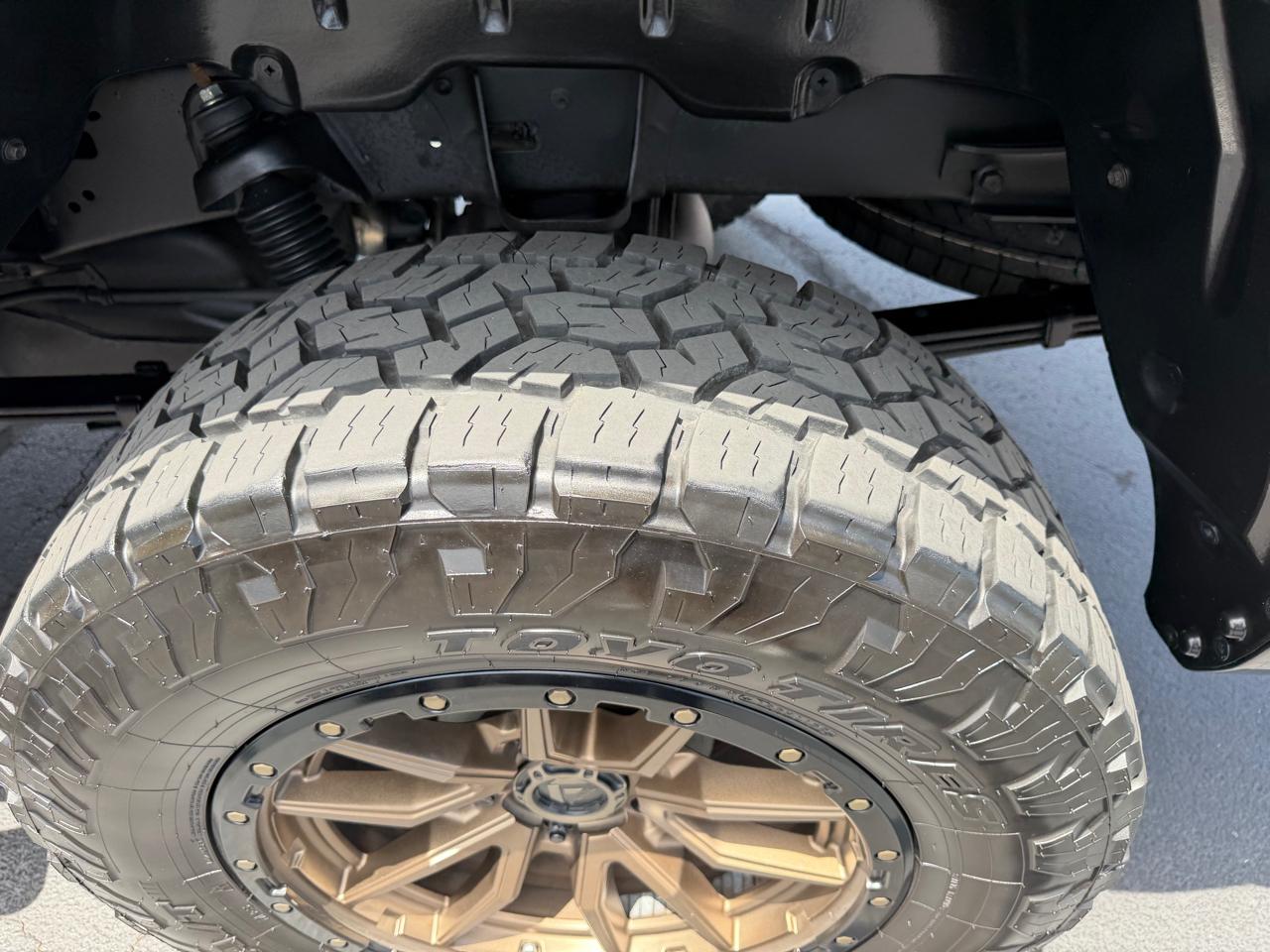 Toyota Tundra 4WD  2021