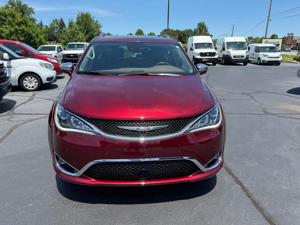 Chrysler Pacifica Limited FWD 2017
