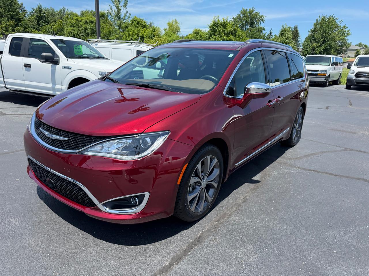 Chrysler Pacifica Limited FWD 2017
