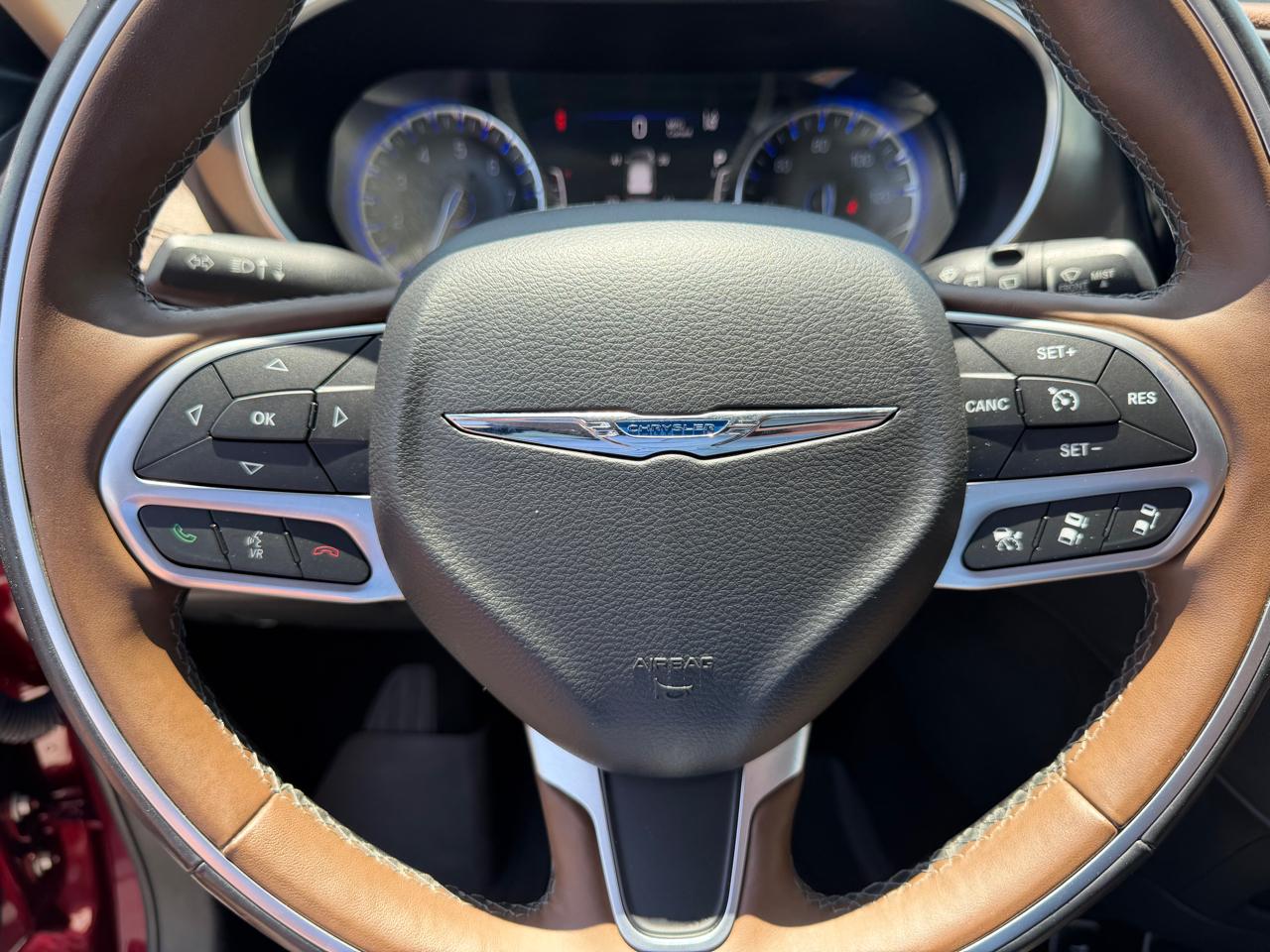 Chrysler Pacifica Limited FWD 2017