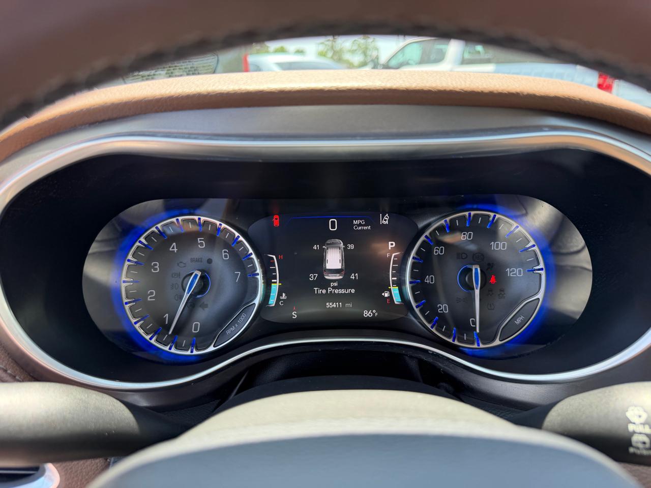Chrysler Pacifica Limited FWD 2017