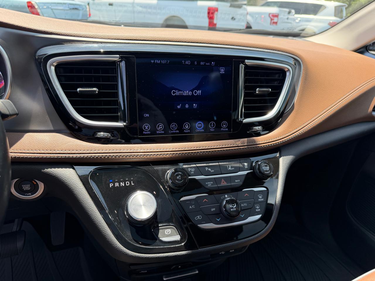 Chrysler Pacifica Limited FWD 2017