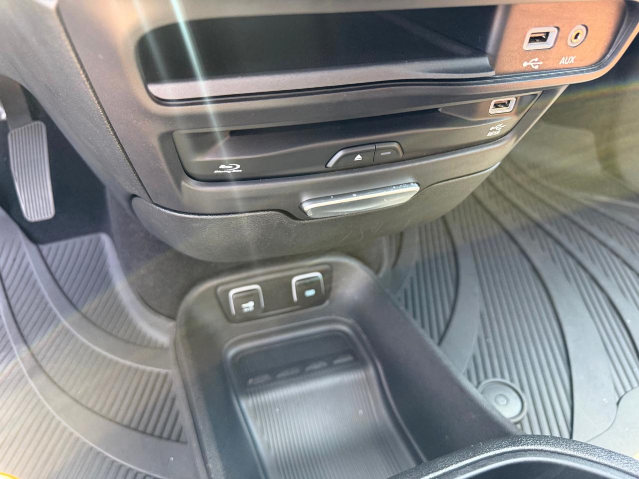 Chrysler Pacifica Limited FWD 2017