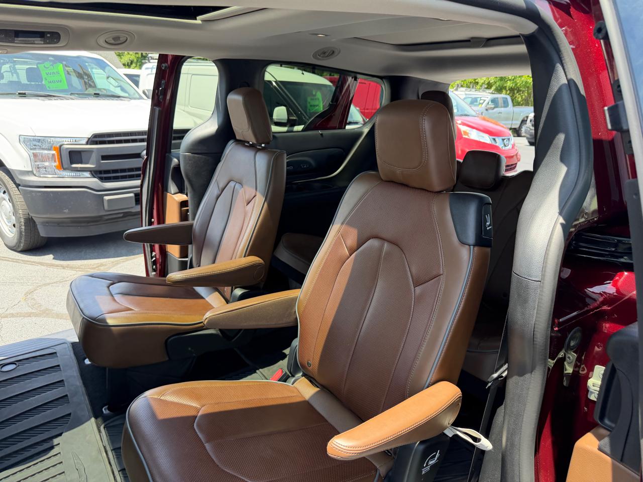 Chrysler Pacifica Limited FWD 2017