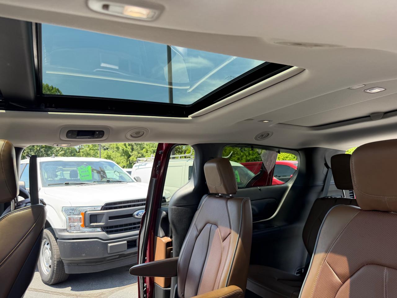 Chrysler Pacifica Limited FWD 2017