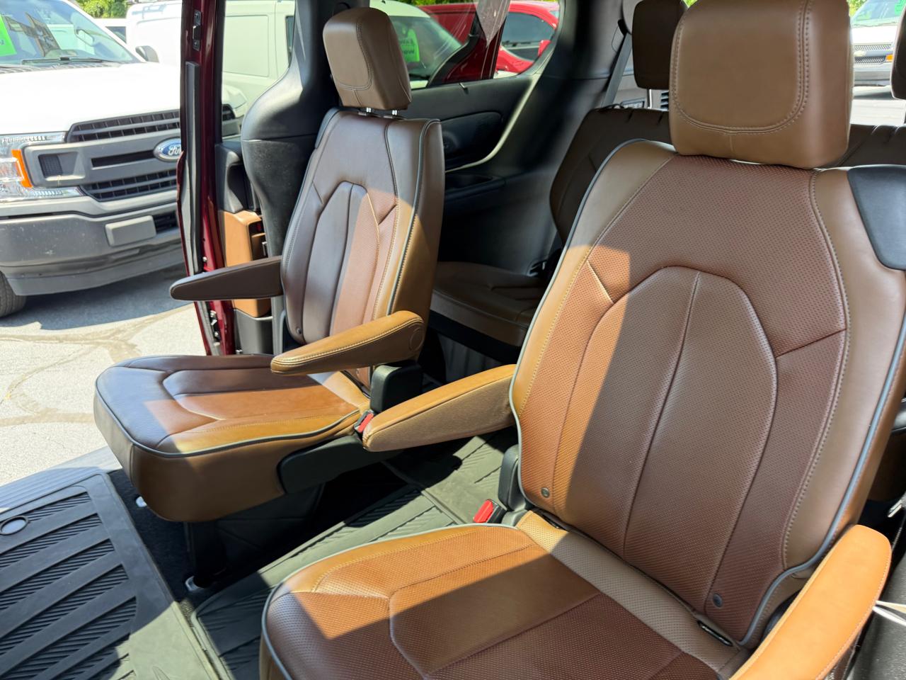 Chrysler Pacifica Limited FWD 2017