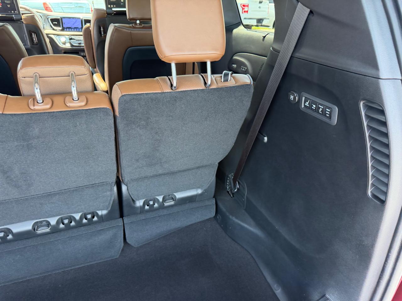 Chrysler Pacifica Limited FWD 2017