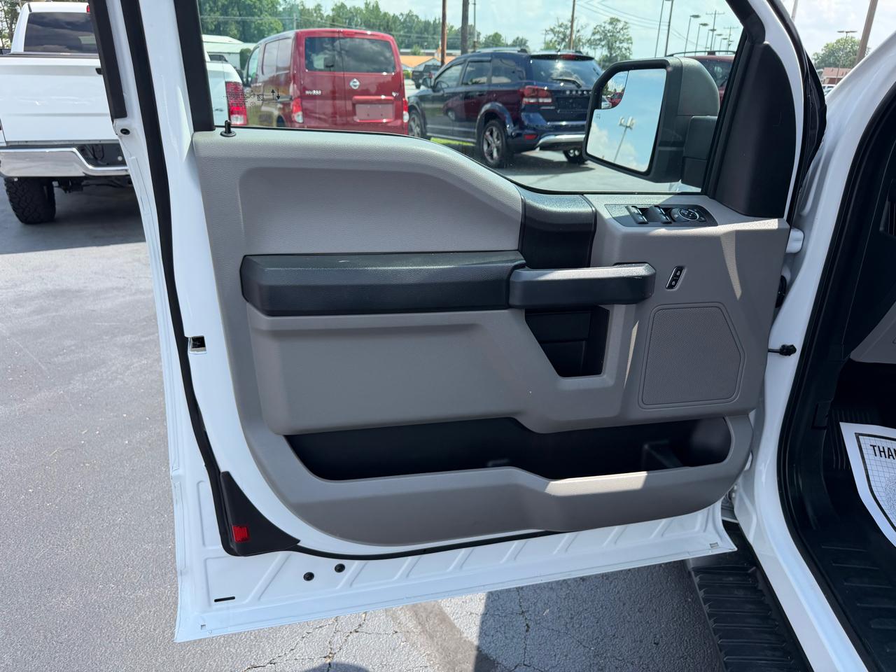Ford F-150 XL 2WD SuperCab 6.5' Box 2020