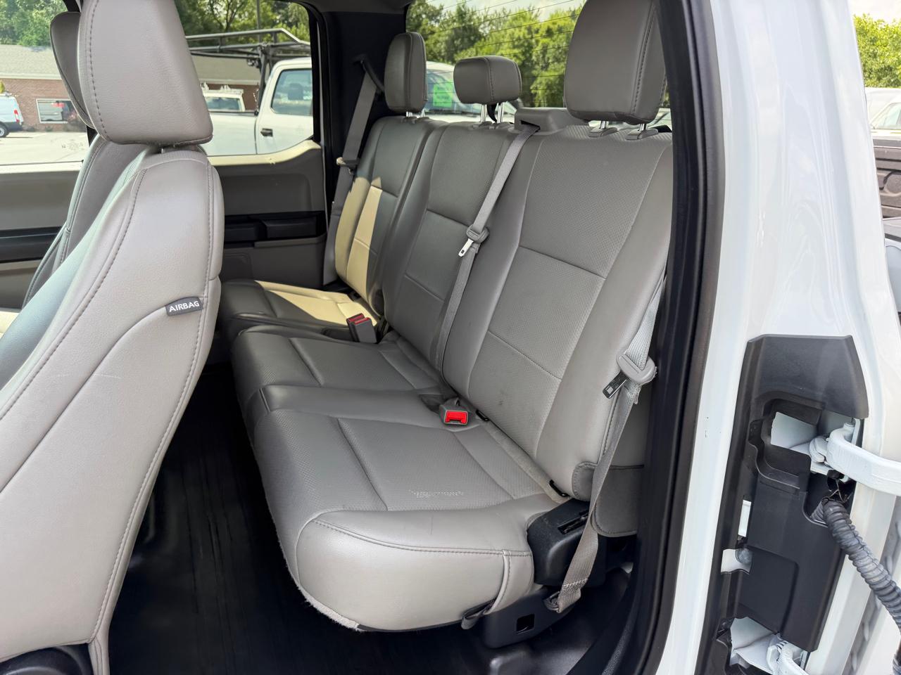 Ford F-150 XL 2WD SuperCab 6.5' Box 2020