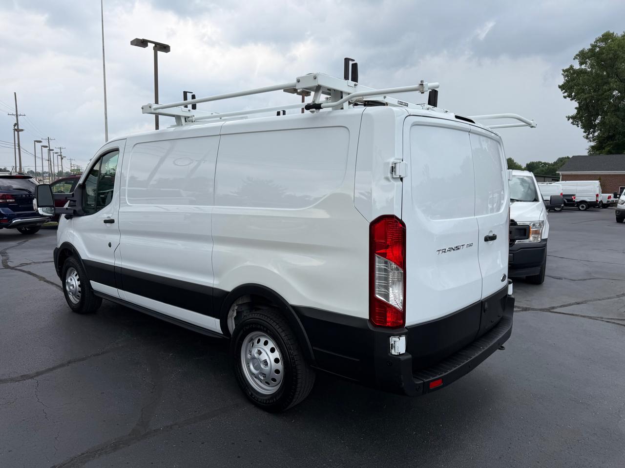 Ford Transit Cargo Van T-250 130" Low Rf 9070 GVWR AWD 2023
