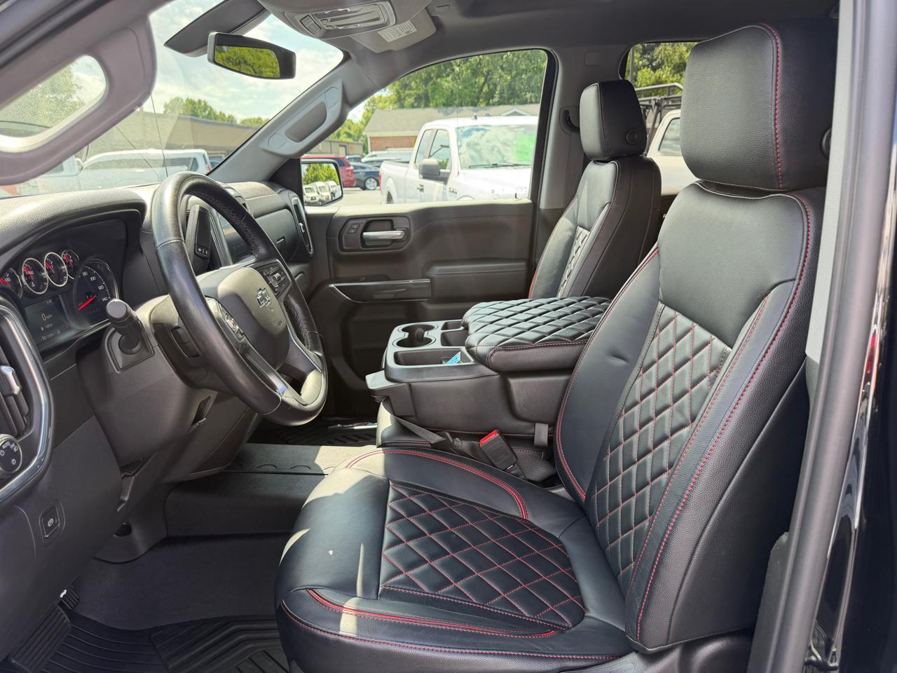 Chevrolet Silverado 1500 4WD Crew Cab 147" RST 2021