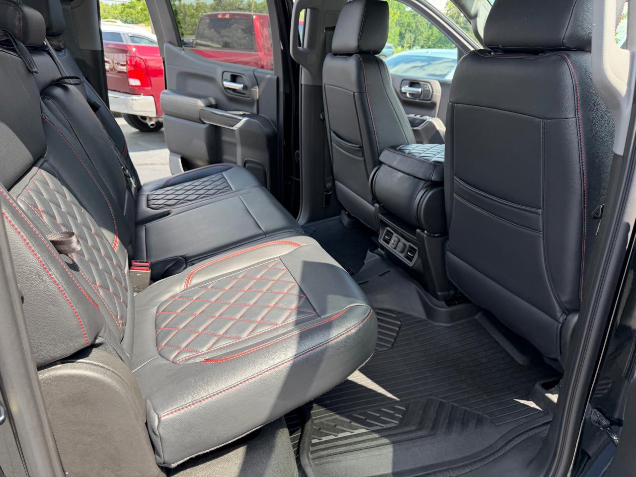 Chevrolet Silverado 1500 4WD Crew Cab 147" RST 2021