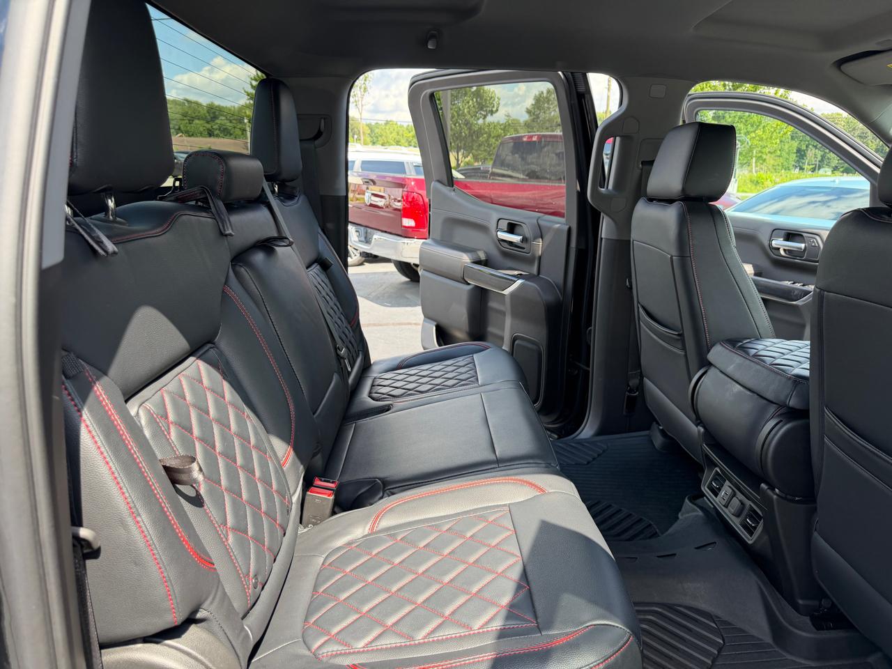 Chevrolet Silverado 1500 4WD Crew Cab 147" RST 2021