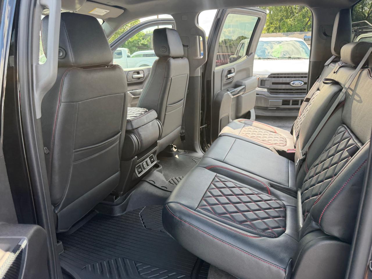 Chevrolet Silverado 1500 4WD Crew Cab 147" RST 2021