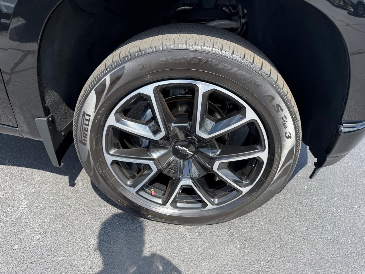 Chevrolet Silverado 1500 4WD Crew Cab 147" RST 2021