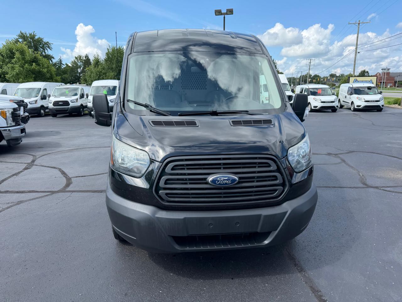 Ford Transit Cargo Van T-250 148" Med Rf 9000 GVWR Sliding RH Dr 2015
