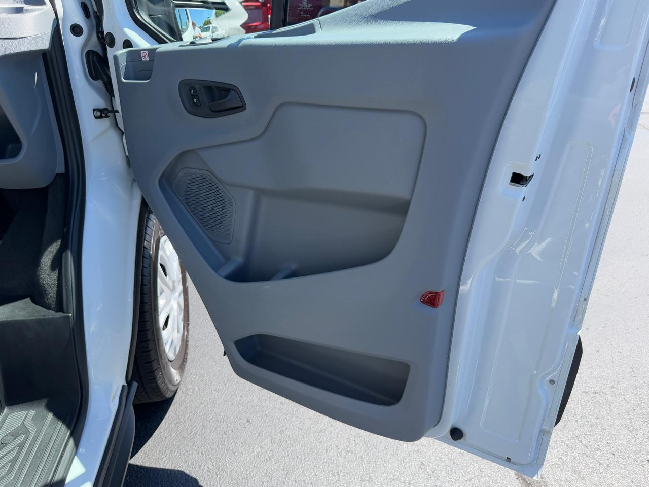 Ford Transit Passenger Wagon T-350 148" Med Roof XLT Sliding RH Dr 2019