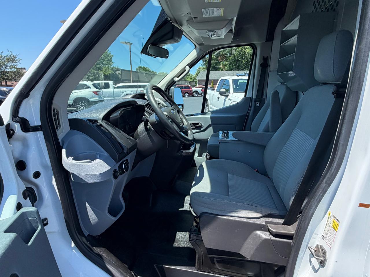 Ford Transit Cargo Van T-250 148" Med Rf 9000 GVWR Sliding RH Dr 2015