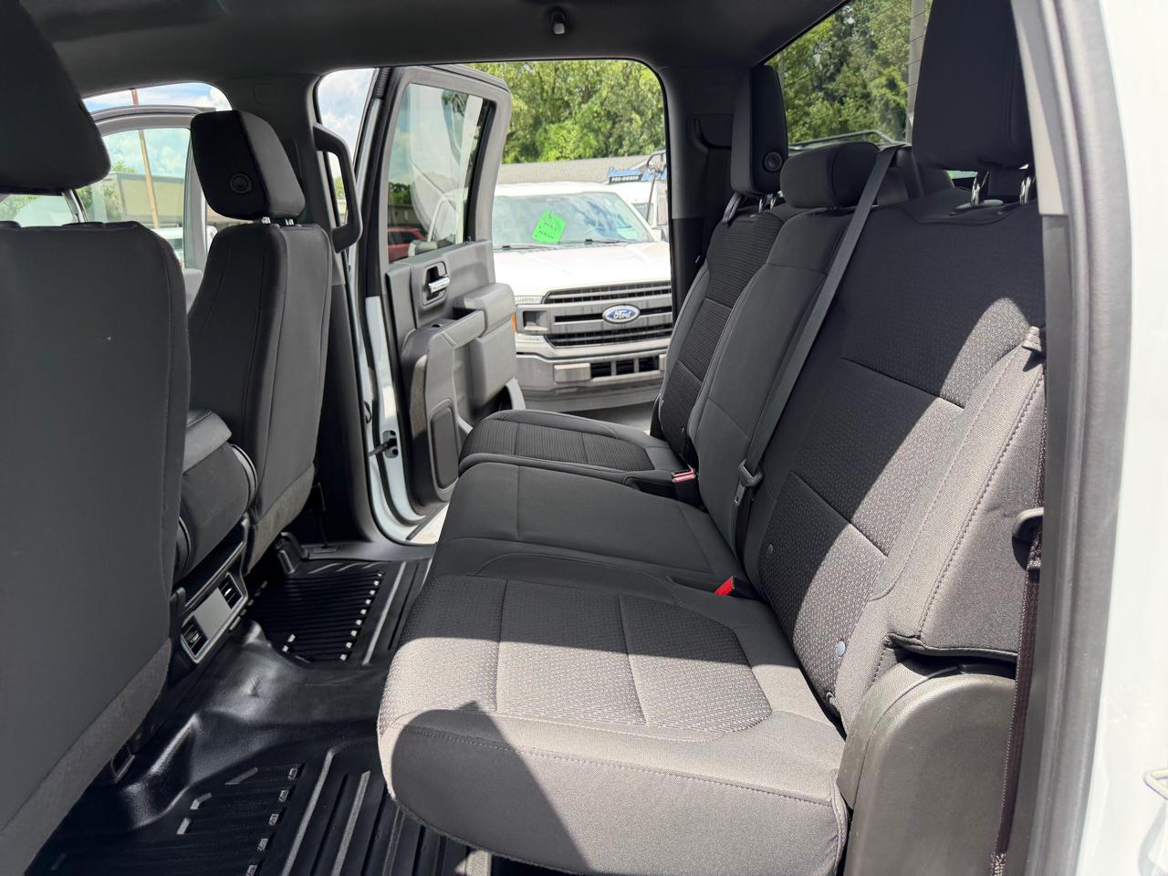 GMC Sierra 2500HD 4WD Crew Cab 159" Pro 2023