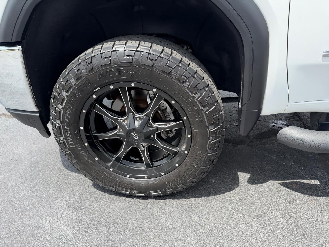 GMC Sierra 2500HD 4WD Crew Cab 159" Pro 2023