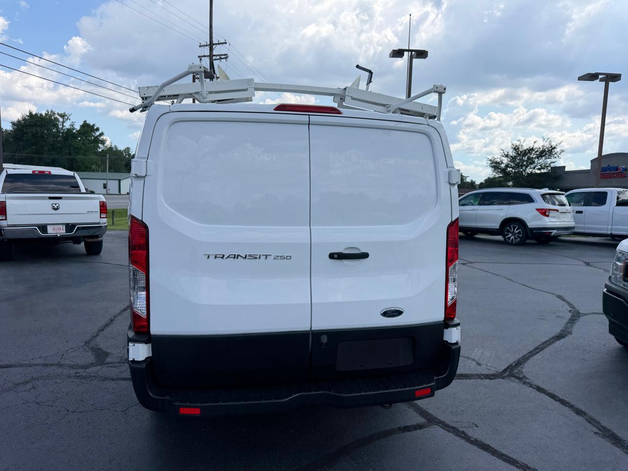 Ford Transit Van T-250 130" Low Rf 9000 GVWR Sliding RH Dr 2019