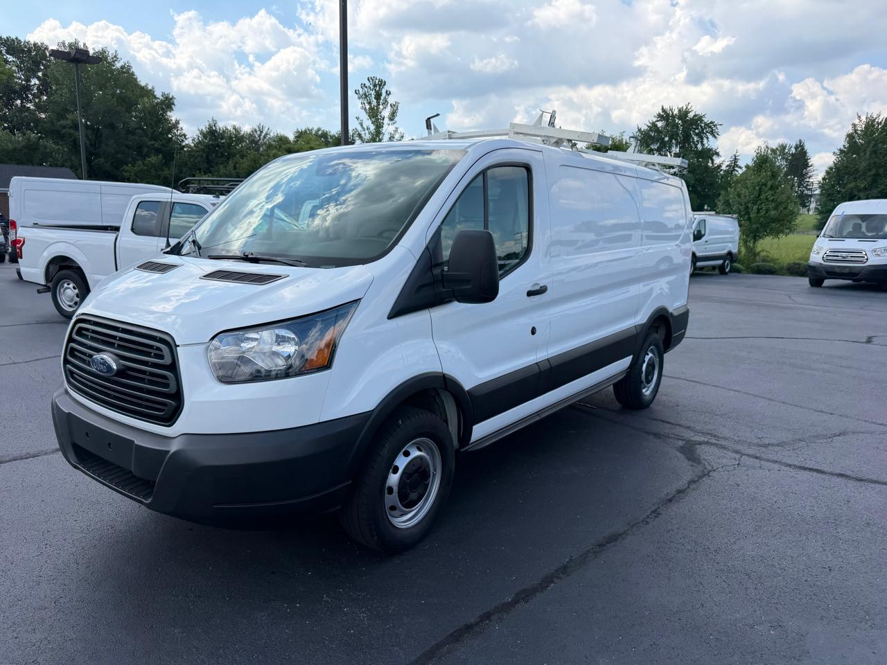 Ford Transit Van T-250 130" Low Rf 9000 GVWR Sliding RH Dr 2019